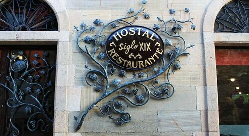 Hostal Siglo XIX, Book Hotel  