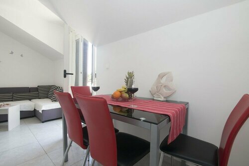 Apartmani Štambuk, Забронировать Отель Отели Острова Хвара с парковкой, Парковка