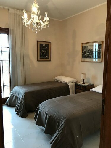 La Casa di Fausto, Забронировать Гостевой дом Чезаро Горы Неброди