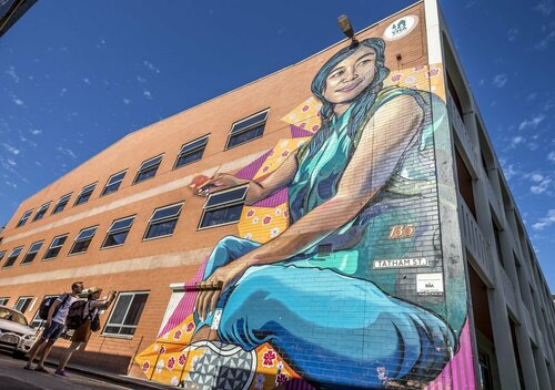 YHA Adelaide Central, Забронировать Хостел Отели Аделаиды с парковкой, рядом с Gilles Street Market, Парковка