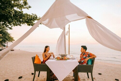 Khanom Beach Resort And Spa, Забронировать Курортный отель Отели Накхонситхаммарат с бассейном, Бассейн