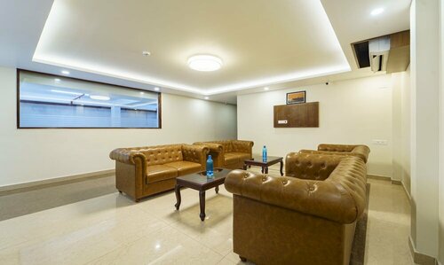 Treebo Trend Aaravi Residency, Забронировать Отель Отели Пондичерри с парковкой, Парковка