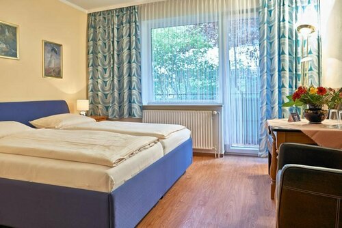 Hotel-Pension Elfi, Забронировать Отель Бад-Бевензен Люнебургская пустошь