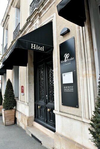 Hôtel Particulier - La Chamoiserie, Book Hotel Hoteller i Niort med parkering, Parkering
