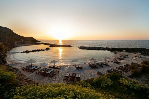 Minos Imperial Luxury Beach Resort & Spa Milatos, Забронировать Курортный отель Отели Милатос с парковкой, Парковка