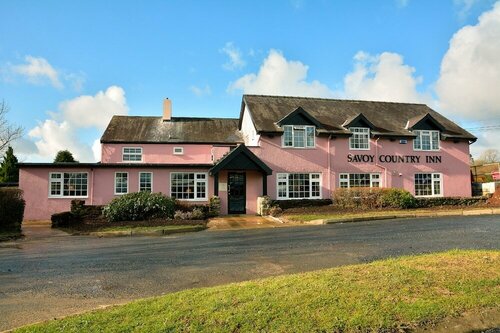 The Savoy Country Inn, Book Mini-hotel Saint Clears Carmarthenshire