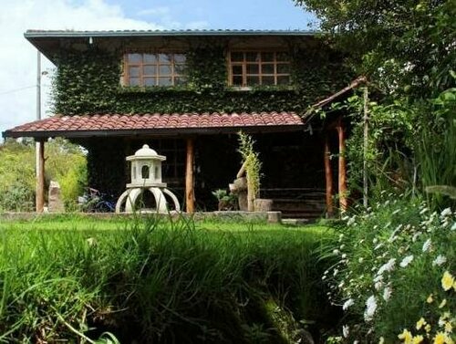 Hosteria Cananvalle, Book Pension Ibarra Imbabura