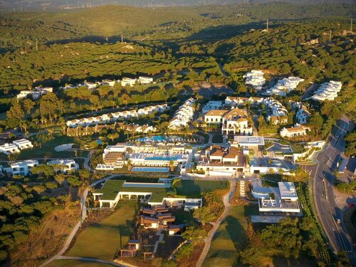 SO Sotogrande Spa and Golf Resort Hotel Costa del Sol, Забронировать Отель Сотогранде Коста-де-ла-Лус