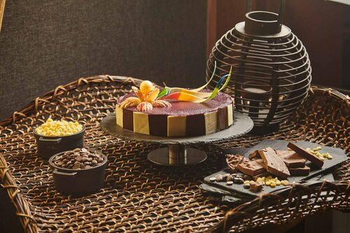 Holiday Inn & Suites Makati, an IHG Hotel, Buchen Sie Hotel Hotels in Luzon mit Pool, Schwimmbad