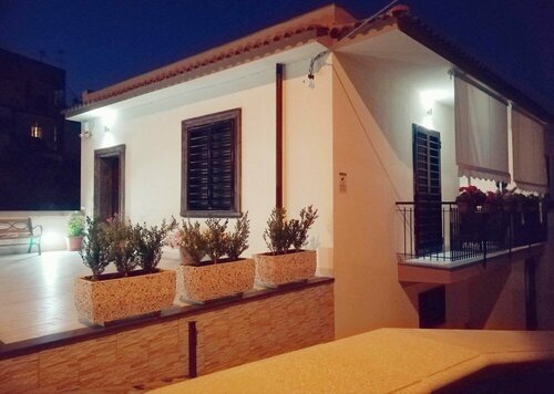 Sylva Mala Home, Boek Bed and Breakfast Trecase Campania