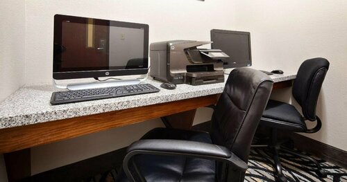 Best Western Plus Lake Dallas Inn & Suites, Забронировать Отель Отели Лейк-Далласа 3 звезды, 3*