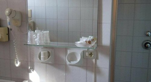 Albergo Bagner, Забронировать Отель Отели в центре Сирмионе, в центре