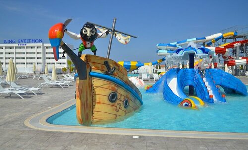 King Evelthon Beach Hotel & Resort, Varaa Lomakeskus Liikematkailuhotellit kohteessa Pafos, 4* 5*