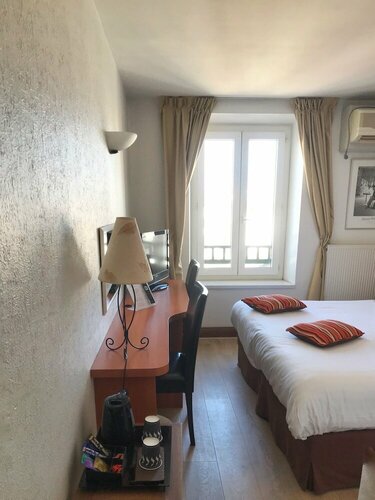 Best Western Hotel Colbert, Rezerwuj Hotel Hotele w Akwitania ze śniadaniem, Śniadanie