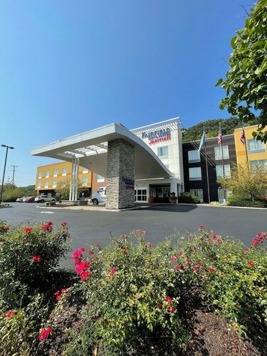 Fairfield Inn & Suites Athens, Rezerwuj Hotel Athens Ohio