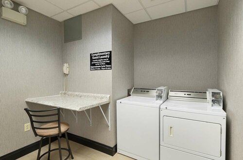 Hampton Inn & Suites Brownsburg, Varaa Hotelli Hotellit Indiana aamiaisella, Aamiainen