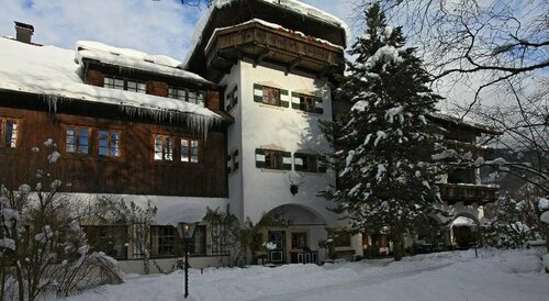 Romantikhotel Almtalhof, Забронировать Отель Грюнау Гмунден