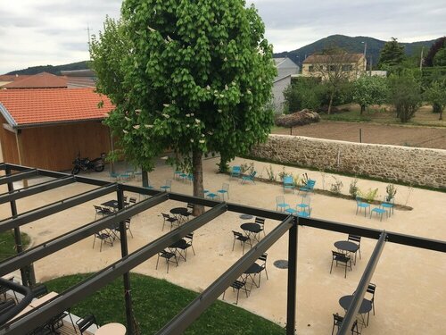 Le Félicien, Book Hotel Hoteller i Rhône-Alps med parkering, Parkering