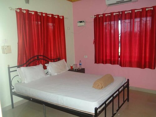 Silver Star Homes, Boek Hotel Goa Hotels met Parkeerplaats, Parkeren
