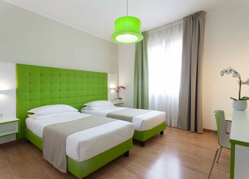 Hotel Milano Palmanova, Забронировать Отель Милан Ломбардия, рядом с Чимиано