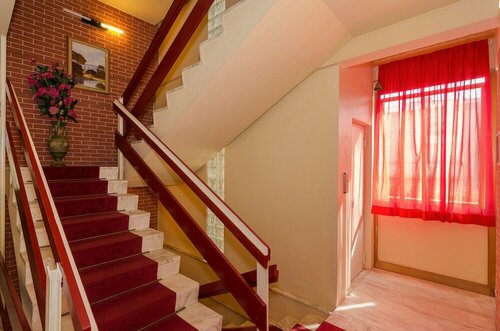 Hotel Le Ginestre, Забронировать Отель Отели Пьетрасанта 3 звезды, 3*