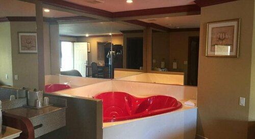 Thunderbird Lodge in Riverside, จอง โรงแรม ริเวอร์ไซด์ California