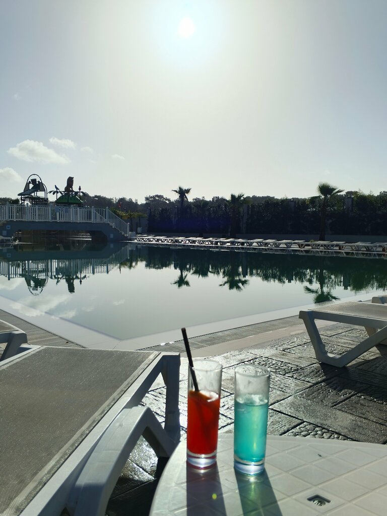 Side Moon Palace Hotel