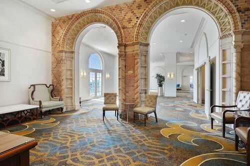 Hilton Baton Rouge Capitol Center, Забронировать Отель Отели Батон-Руж 4 звезды, рядом с 13th Gate Haunted House, 4*