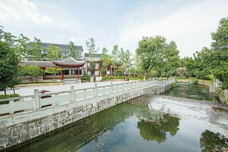 Qilan Boutique Homestay
