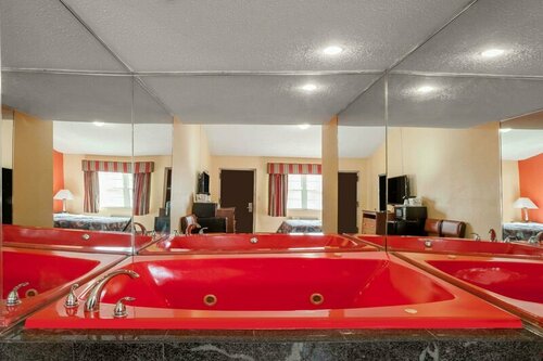 Travelodge by Wyndham Jersey City, Забронировать Мини-отель Джерси-Сити North Jersey