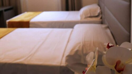 Blu Hotel 4 4 S.R.L., Prenota Hotel Buccinasco Lombardia