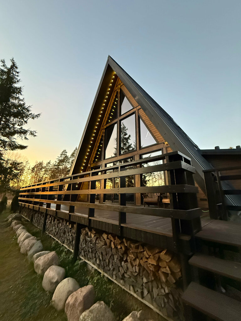 Grand A-frame