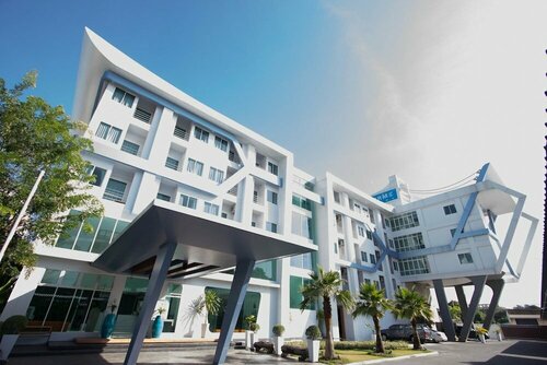 Primetime Hotel, Забронировать Отель Отели Чонбури с завтраком, Завтраки