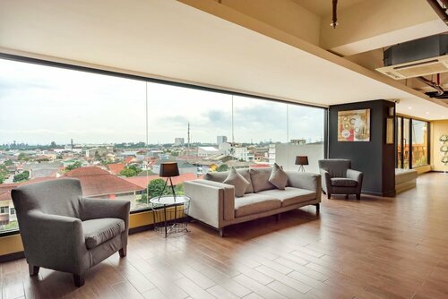 Yellow Bee Tangerang, Buchen Sie Hotel Hotels im Zentrum von Tangerang, hotels im Zentrum von Tangerang