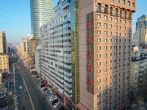 Donglong Hotel