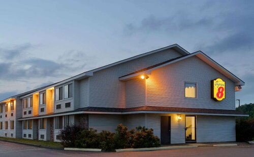 Super 8 by Wyndham Portland/Westbrook Area, Забронировать Мини-отель Отели Портленда с завтраком, Завтраки
