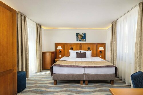 Carlton Hotel Buda Castle, Забронировать Отель Бизнес-отели 01. Будавар, 4* 5*