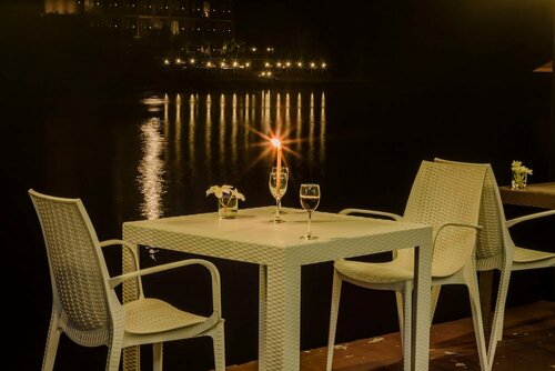 Riverpool Resort, Забронировать Курортный отель Отели Центрального Таиланда с завтраком, Завтраки