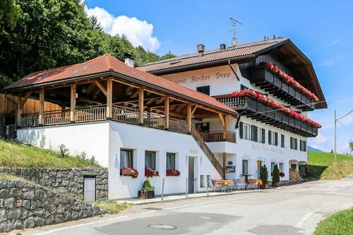 Garni Kircher Sepp, Забронировать Отель Барбьяно Valle Isarco