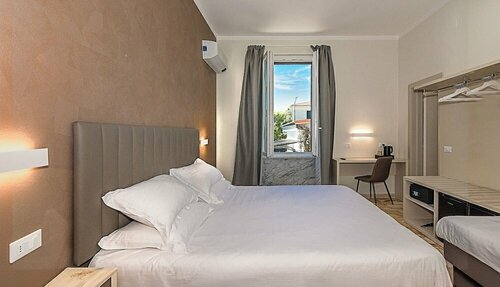 Hotel Eura, Забронировать Отель Масса Apuana coast