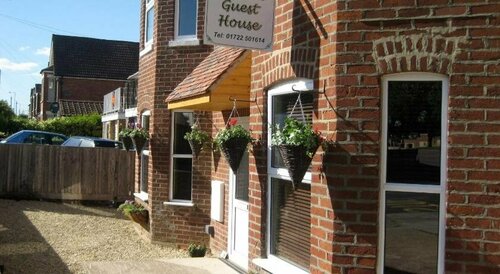Taylors Guest House, Rezervați Pensiune Hoteluri în Gloucestershire cu parcare, Parcare