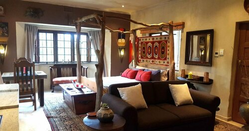Frieden-Hof Guest Accommodation, Забронировать Гостевой дом Отели Парл с завтраком, Завтраки