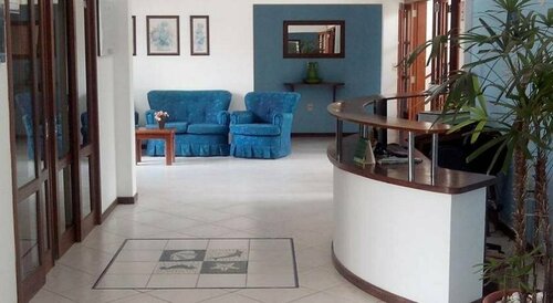 Oceano Pousada - Buffet de café da manhã e serviço de quarto diário, Забронировать Отель Отели Санта-Катариной с парковкой, Парковка