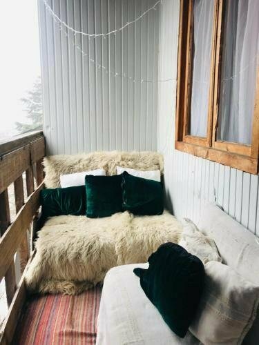 Riverside Hostel Borjomi, Rezervați Hostel Hosteluri în Samckhe Javakheti, Hostel