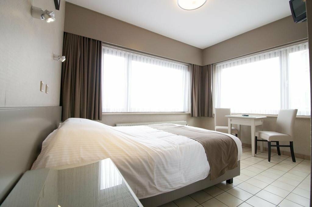Hotel De Golf