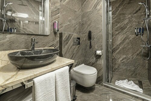 Asilzade Hotel Sirkeci, Забронировать Отель Фатих Стамбул, рядом с Трамвайная остановка Sultanahmet