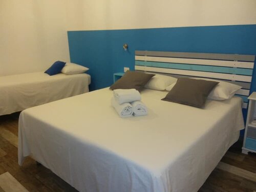 B&B Fradama' Holiday, Забронировать Отель «постель и завтрак» Отели Залива Орозеи с завтраком, Завтраки