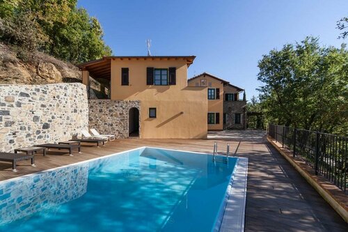 Agriturismo Le Meridiane, Reserva ahora Hotel Hoteles en Borgomaro con aparcamiento, Aparcamiento