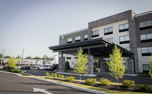 Holiday Inn Express & Suites Boston South - Randolph by IHG, 예약 호텔 랜돌프 메사추세츠
