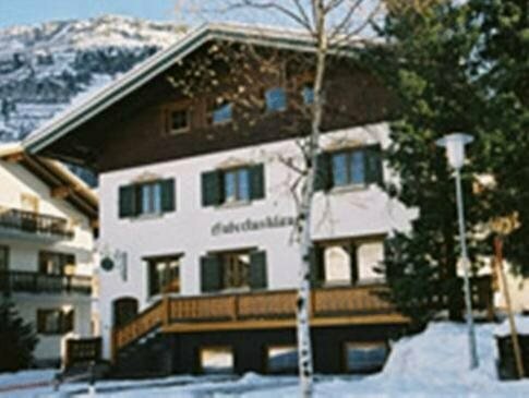 Hubertusklause, Забронировать Отель Лех Lech - Zürs, рядом с Учебный подъемник